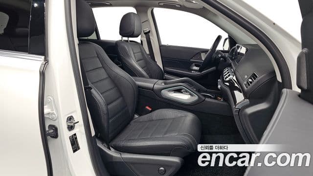 Mercedes-Benz GLE-Class 2023 — ფოტო 11/20