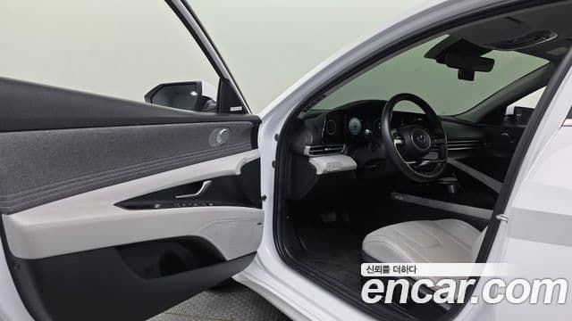 Hyundai Avante 2023 — Şəkil 10/20