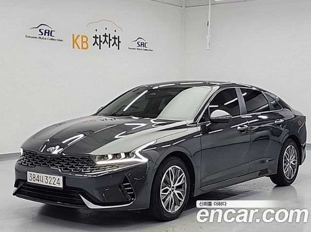Kia K5 2021 — Şəkil 10/18