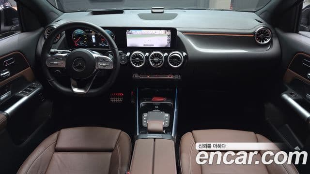 Mercedes-Benz GLA-Class 2023 — фото 7 из 20
