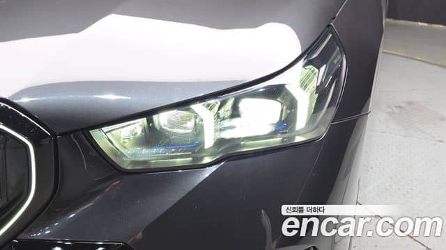 BMW 5 Series, 2025