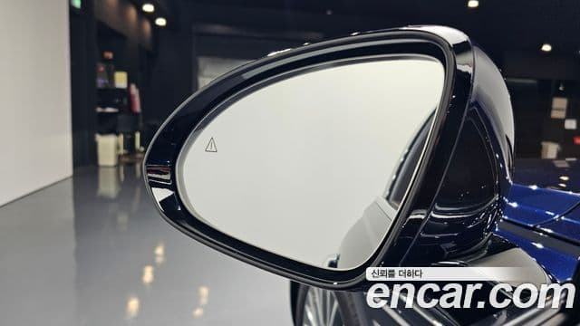 Genesis G80 2023 — Photo 15/34