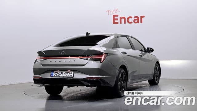 Hyundai Avante 2022 — ფოტო 2/20