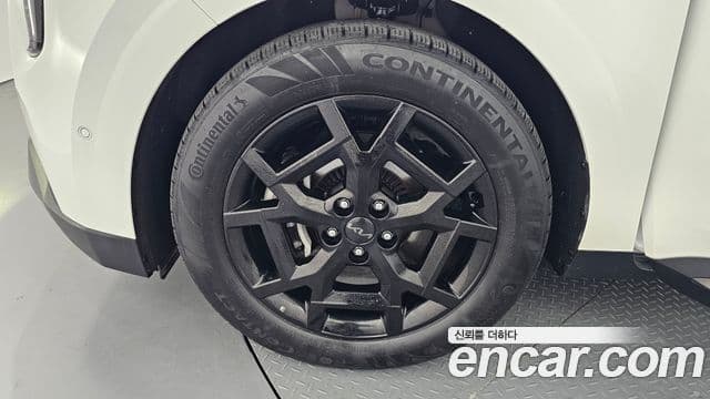 Kia Carnival 2025 — Şəkil 5/20