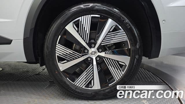 Renault Samsung Grand Koleos 2025 — ფოტო 27/34