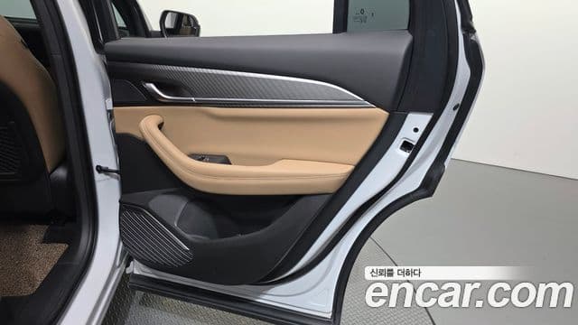 Renault Samsung Grand Koleos 2025 — ფოტო 13/34
