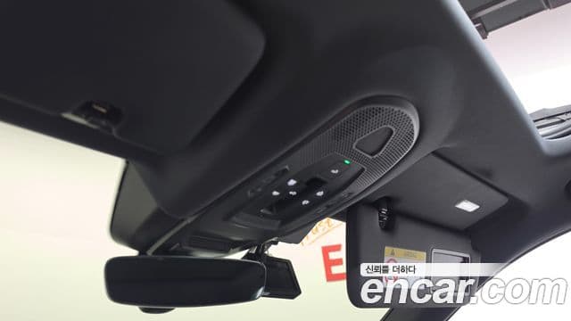Porsche Cayenne 2024 — ფოტო 19/20