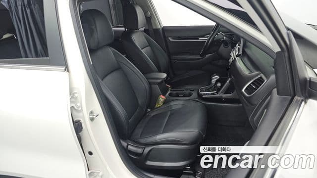 Kia Seltos 2020 — ფოტო 12/20