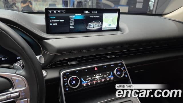 Genesis GV80 2023 — ფოტო 13/20