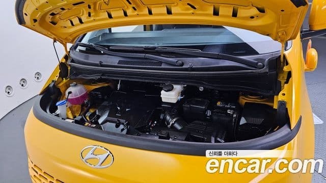 Hyundai Staria 2022 — ფოტო 6/20