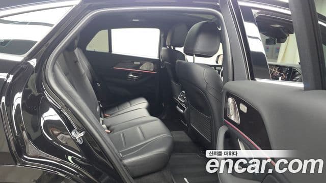 Mercedes-Benz GLE-Class 2021 — Фото 12/20