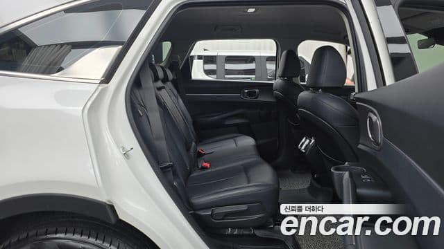 Kia Sorento 2023 — фото 12 из 20