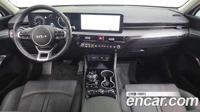 Kia K5 2025 — фото 6 из 20