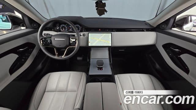 Land Rover Range Rover Evoque 2025 — ფოტო 7/20