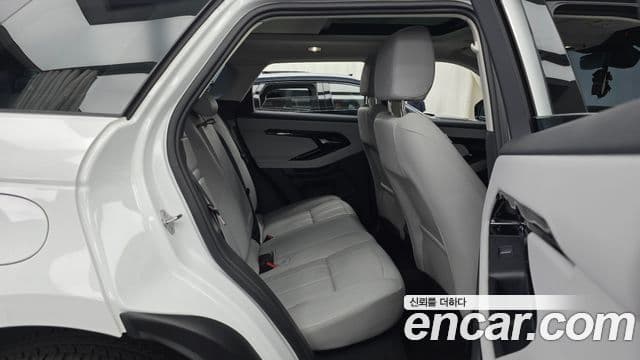 Land Rover Range Rover Evoque 2025 — ფოტო 12/20