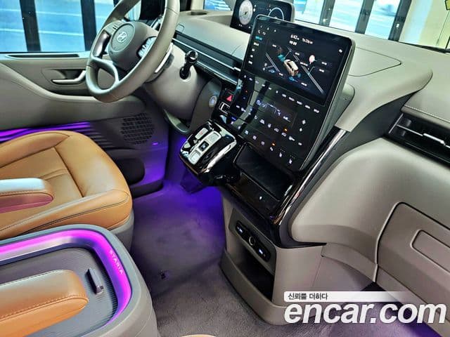 Hyundai Staria 2022 — Şəkil 7/20