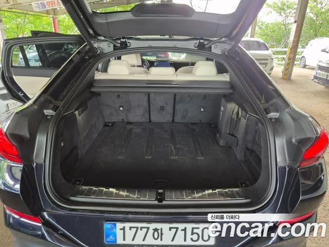 BMW X6 2026 — фото 17 из 19