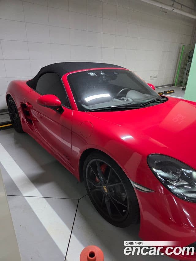 Porsche 718 Boxster 2018 — ფოტო 2/12