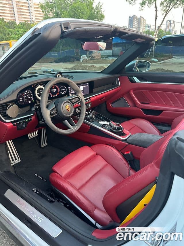 Porsche 911 2021 — Şəkil 6/20