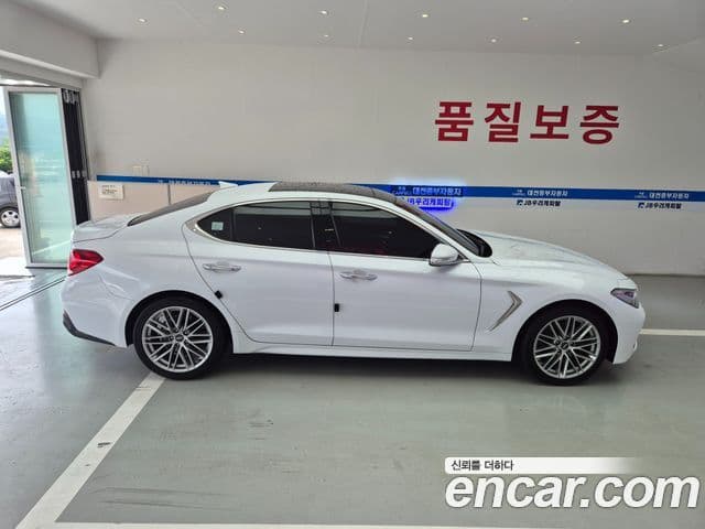 Genesis G70 2019 — фото 10 из 20