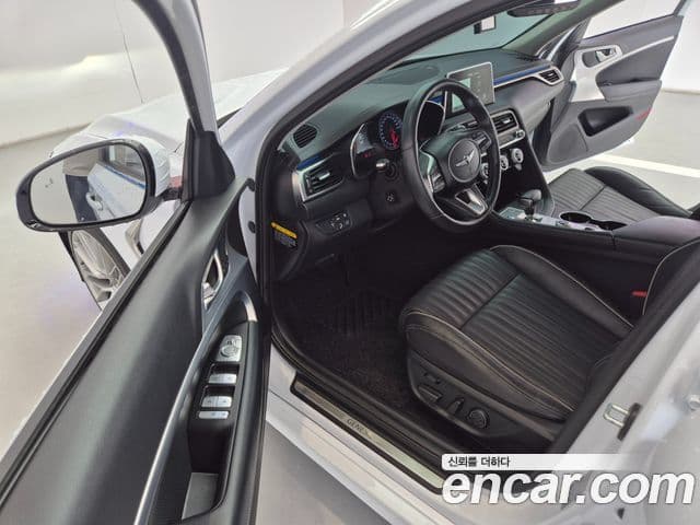 Genesis G70 2019 — фото 7 из 20