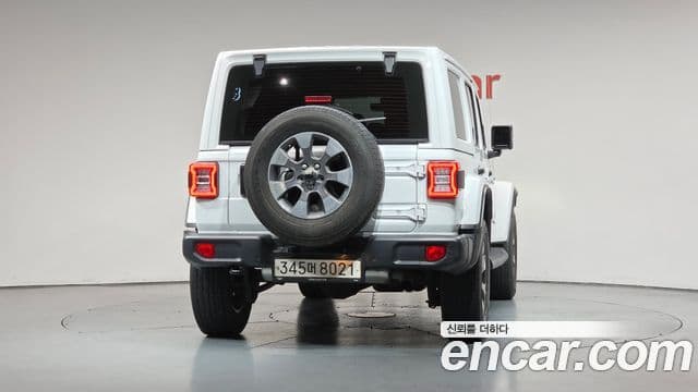 Jeep Wrangler 2020 — ფოტო 4/20