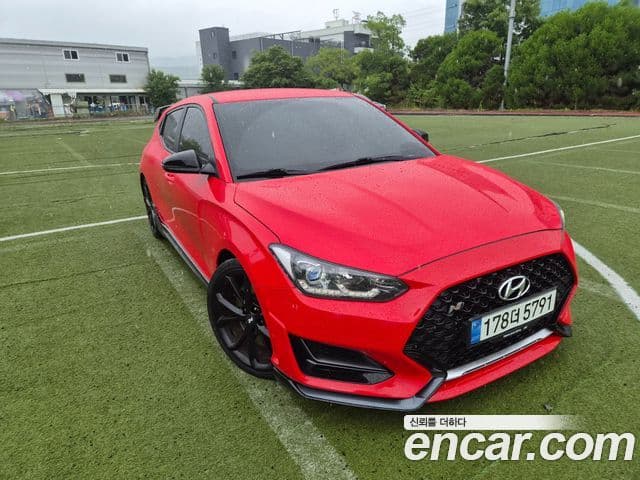 Hyundai Veloster 2020 — Фото 1/20