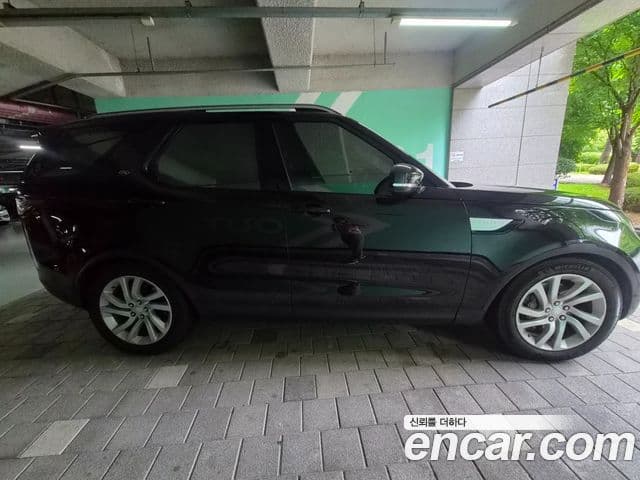 Land Rover Discovery 5 2020 — фото 11 из 11