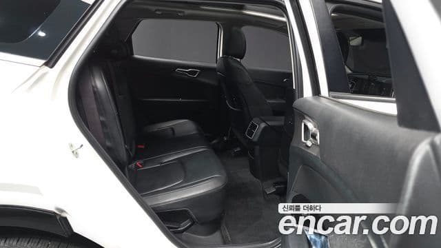 Kia Sportage 2021 — фото 12 из 20