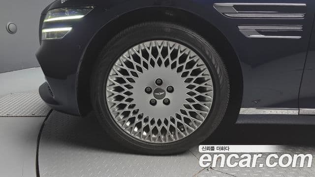 Genesis Electrified G80 2023 — Şəkil 5/20