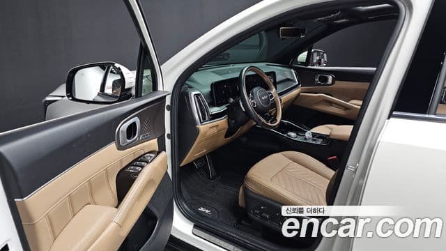 Kia Sorento 2023 — Şəkil 10/20