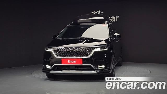 Kia Carnival 2020 — Фото 3/20
