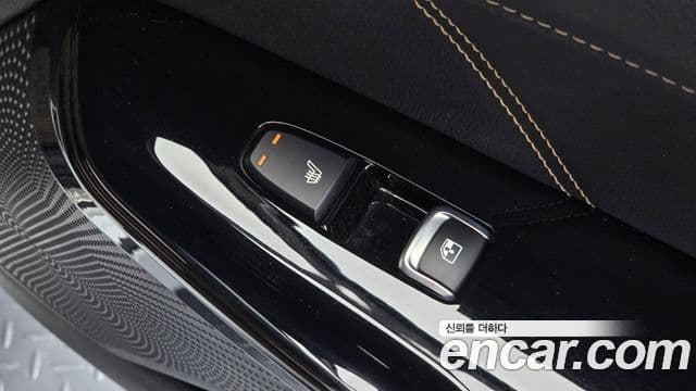 Kia K5 2022 — Photo 13/31