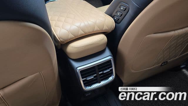 Kia K5 2022 — Photo 6/31