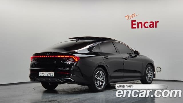 Kia K5, 2022