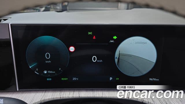 Hyundai Santa Fe 2024 — фото 8 из 20