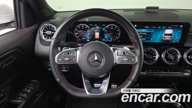 Mercedes-Benz GLB-Class 2022 — фото 14 из 20