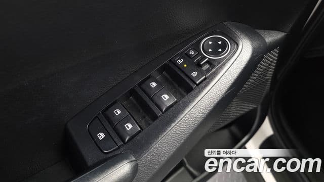 Kia Seltos 2025 — ფოტო 18/20