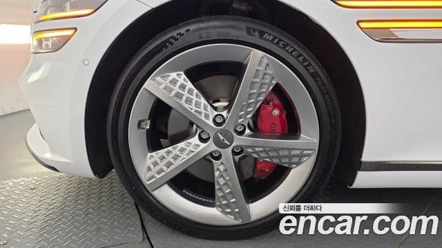 Genesis Electrified G80 2024 — ფოტო 5/20