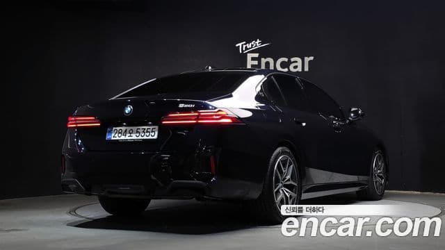 BMW 5 Series 2025 — ფოტო 2/20