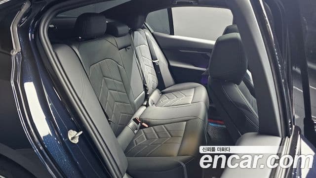 BMW 5 Series 2025 — ფოტო 11/20