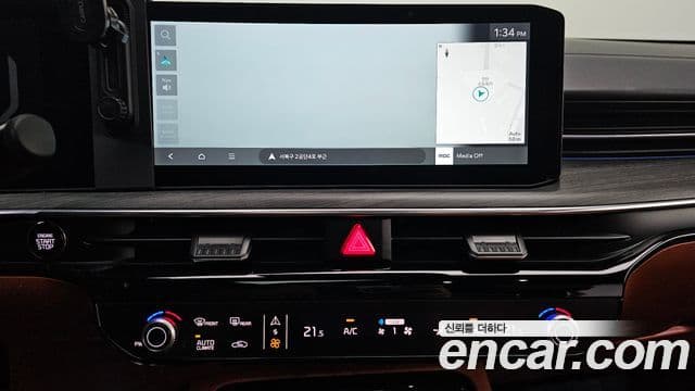 Kia K5 2024 — ფოტო 15/20