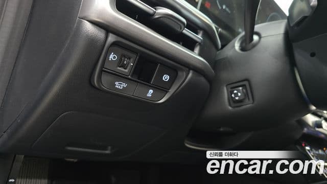 Hyundai Grandeur 2023 — ფოტო 16/20
