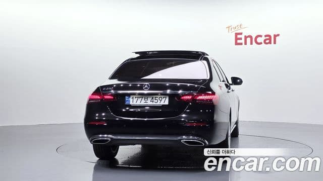 Mercedes-Benz E-Class 2022 — Şəkil 4/20