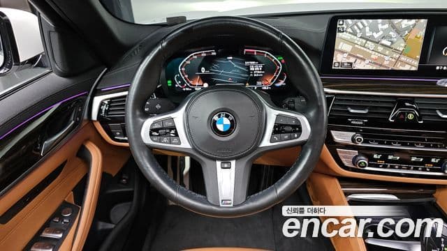 BMW 5 Series 2022 — ფოტო 12/20