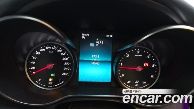 Mercedes-Benz C-Class 2019 — фото 6 из 20