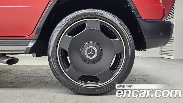 Mercedes-Benz G-Class 2023 — Photo 32/32