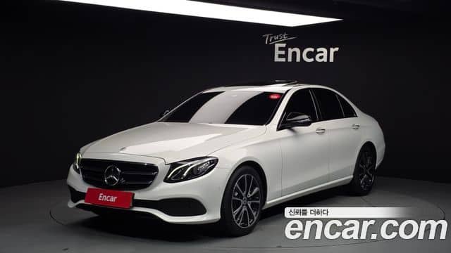 Mercedes-Benz E-Class, 2020