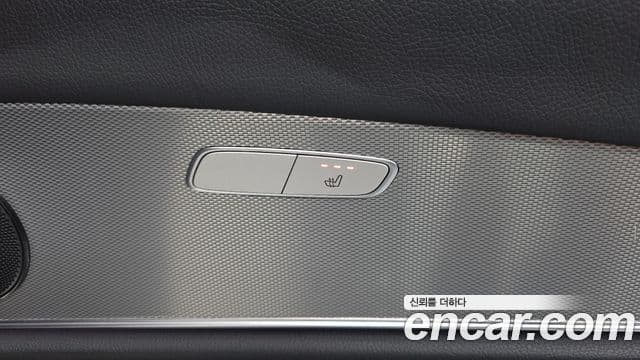 Mercedes-Benz E-Class 2020 — Şəkil 19/20