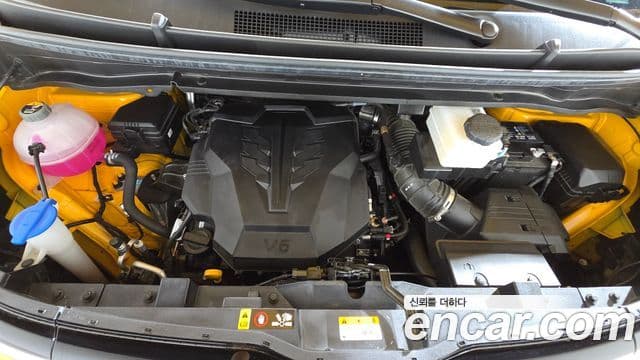 Hyundai Staria 2025 — фото 5 из 20